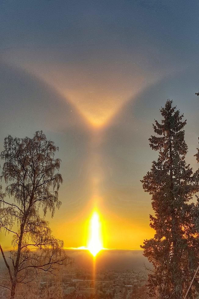Atmospheric phenomenon at sunset in Oslo